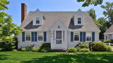24 Doric Ave, West Dennis, MA 02670