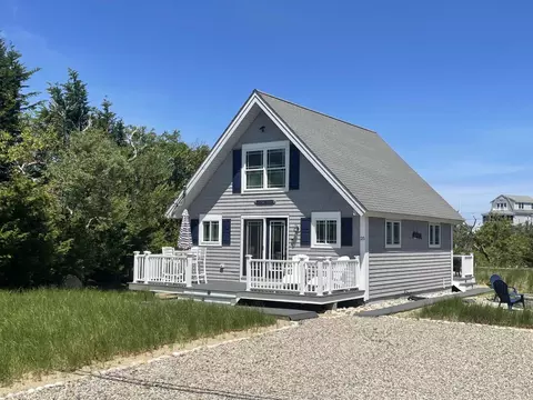 25 N Shore Blvd Ext, East Sandwich, MA 02537
