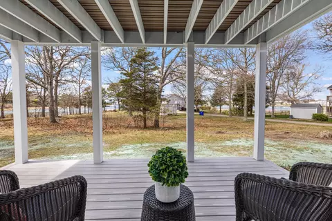 Exterior - 5 Bell Rd #5, Bourne, MA 02532 photo 4 of 6