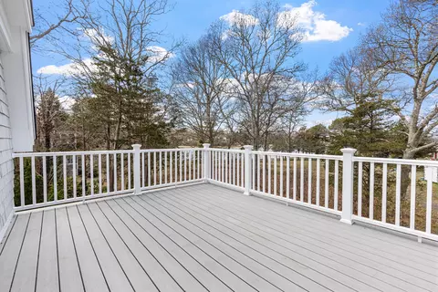 Exterior - 5 Bell Rd #5, Bourne, MA 02532 photo 6 of 6