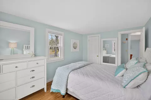 Bedroom - 10 Danielle Dr, South Dennis, MA 02660 photo 2 of 5