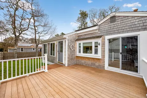 Exterior - 10 Danielle Dr, South Dennis, MA 02660 photo 6 of 9