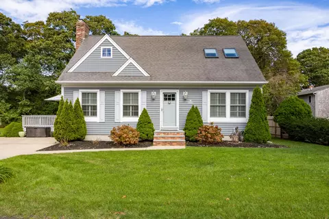 63 Williams Rd # A, West Yarmouth, MA 02673