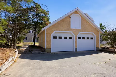 Exterior - 115 Phillips Rd, Sagamore Beach, MA 02562 photo 5 of 5