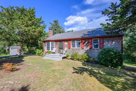 10 Polly Seabury Way, Eastham, MA 02642