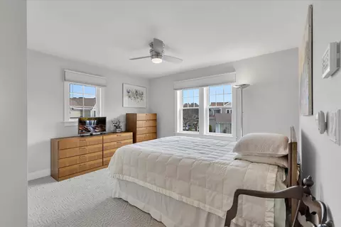 Bedroom - 20 Saltwater Cir, Mashpee, MA 02649 photo 4 of 6