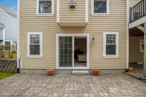 Exterior - 20 Saltwater Cir, Mashpee, MA 02649 photo 2 of 4