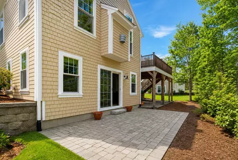 Exterior - 20 Saltwater Cir, Mashpee, MA 02649 photo 2 of 5