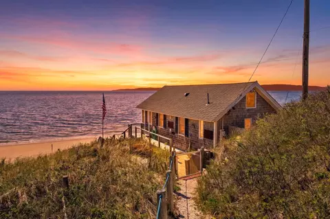 47 Pond Rd, Truro, MA 02666