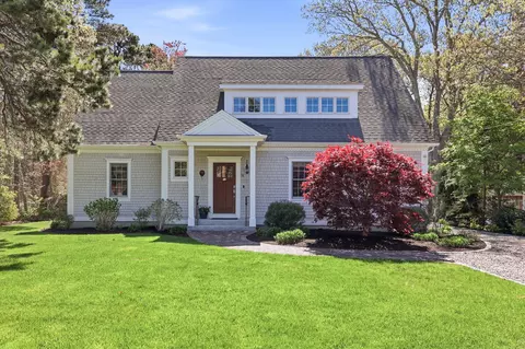 58 Ploughed Neck Rd, East Sandwich, MA 02537