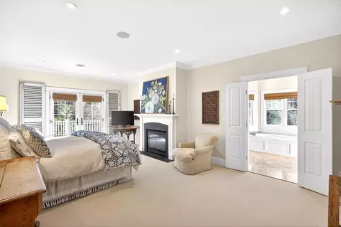 Bedroom - 205 Little River Rd, Cotuit, MA 02635 photo 1 of 7