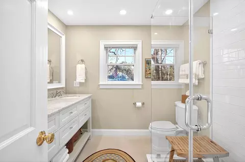 Bath - 205 Little River Rd, Cotuit, MA 02635 photo 6 of 8