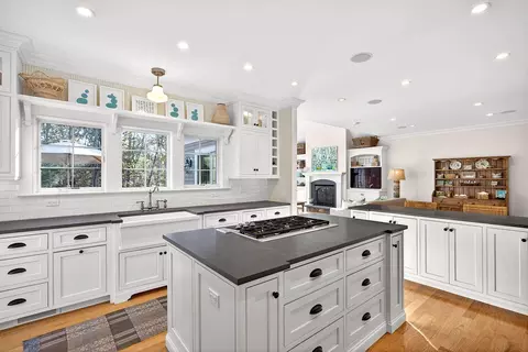 Kitchen - 205 Little River Rd, Cotuit, MA 02635 photo 5 of 8