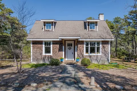 43 S Highland Rd, Truro, MA 02666