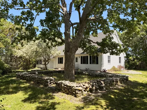 38 Bittersweet Dr, Brewster, MA 02631