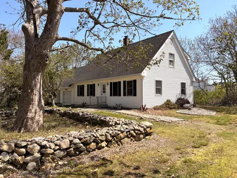 38 Bittersweet Dr, Brewster, MA 02631