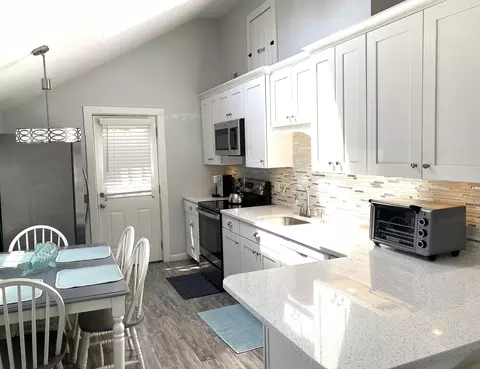 Kitchen - 10 Wharf Ave, Mashpee, MA 02649 photo 3 of 3