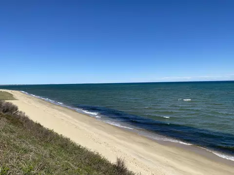 View/Area - 10 Wharf Ave, Mashpee, MA 02649 photo 1 of 5