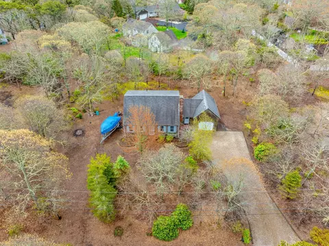 View/Area - 65 Whitney Rd, Eastham, MA 02642 photo 2 of 4