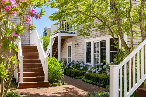 175 Bradford Street Ext UNIT 201, Provincetown, MA 02657