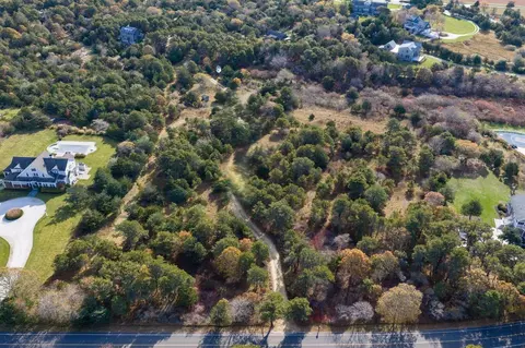 39 Slough Cove Rd #PART OF, Edgartown, MA 02539
