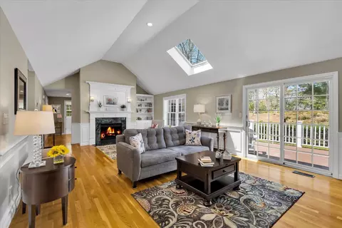 Living - 11 Snead Dr, Mashpee, MA 02649 photo 2 of 7