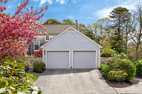 18 Boxwood Circle Cir UNIT 18, Yarmouth Port, MA 02675