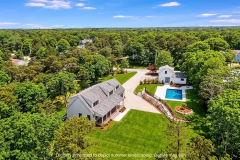 106 Chatham Rd, Harwich, MA 02645