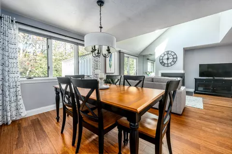 Dining - 21 Rolling Green Ln, Mashpee, MA 02649 photo 2 of 3