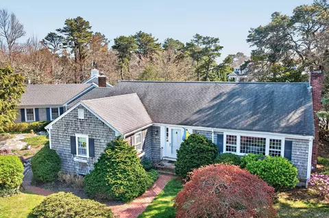 148 Seapine Rd, North Chatham, MA 02650
