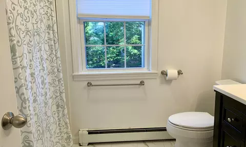 Bath - 20 Priscilla Cir, Eastham, MA 02642 photo 3 of 8