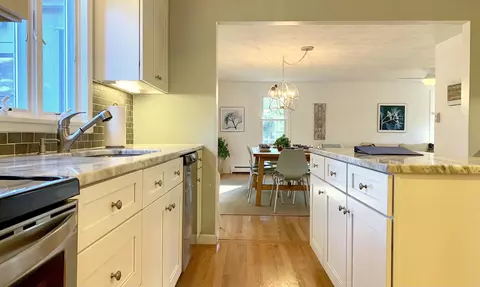 Kitchen - 20 Priscilla Cir, Eastham, MA 02642 photo 2 of 6
