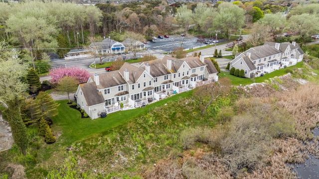 1068 Main St, Chatham, MA 02633