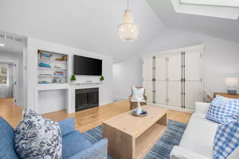 216 Orleans Rd UNIT E, North Chatham, MA 02650