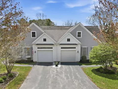 3 Periwinkle Ct UNIT 3, Buzzards Bay, MA 02532 photo 2