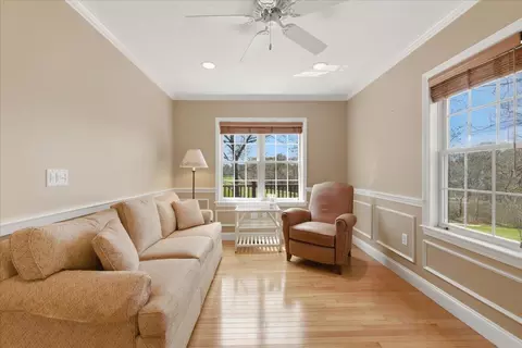3 Periwinkle Ct UNIT 3, Buzzards Bay, MA 02532 photo 10