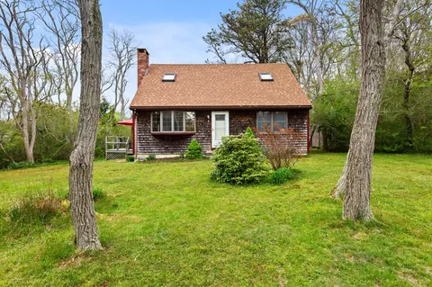 5 Anderson Ln, Eastham, MA 02642