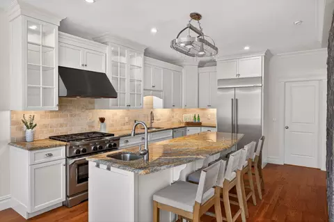 Kitchen - 2 Quinns Way UNIT 2, Mashpee, MA 02649 photo 3 of 3