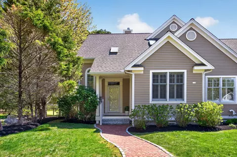 Exterior - 2 Quinns Way UNIT 2, Mashpee, MA 02649 photo 1 of 5