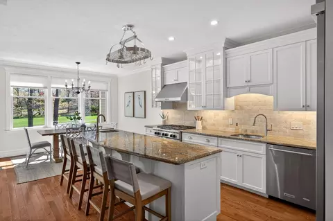 Kitchen - 2 Quinns Way UNIT 2, Mashpee, MA 02649 photo 2 of 3