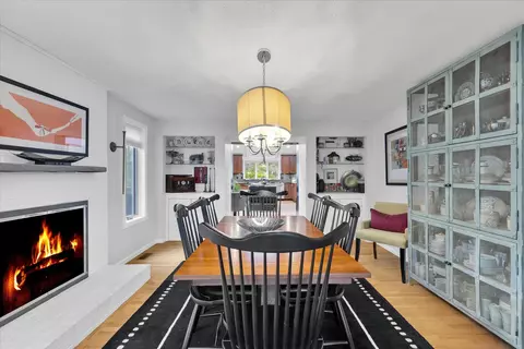 87 Rockledge Dr, North Falmouth, MA 02556