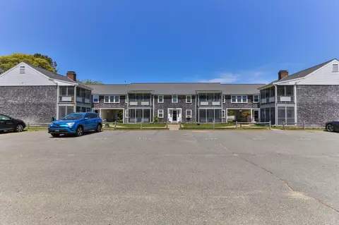 221 Upper County Rd UNIT 106, Dennis Port, MA 02639