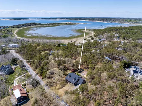 360 Pilgrim Spring Rd, Wellfleet, MA 02667 photo 2