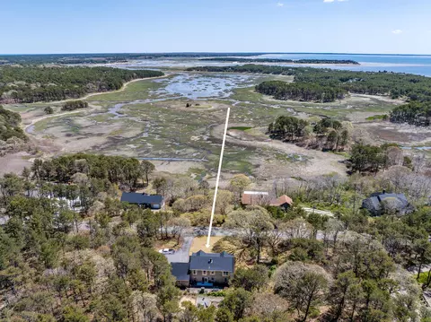 360 Pilgrim Spring Rd, Wellfleet, MA 02667 photo 5
