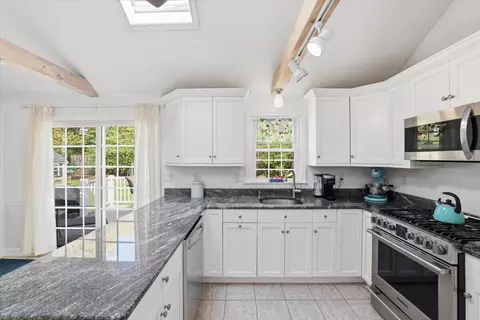 24 Starlight Dr, Marstons Mills, MA 02648 photo 12