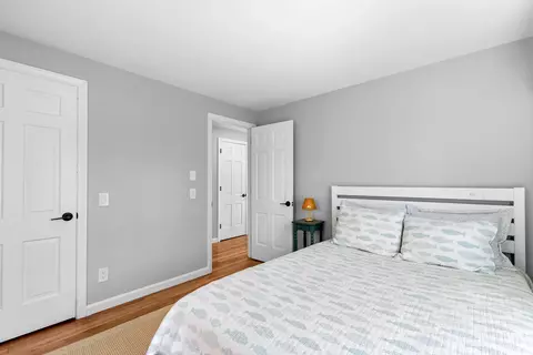 Bedroom - 1295 Massasoit Rd, Eastham, MA 02642 photo 2 of 6