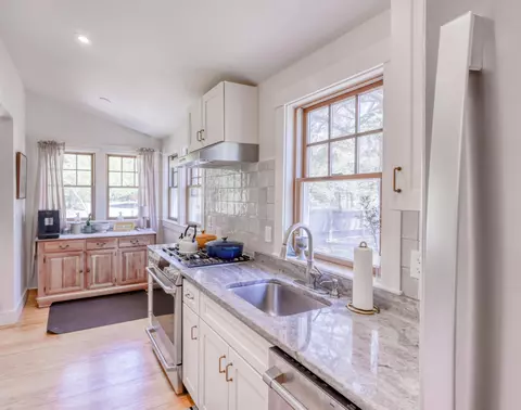 95 Great Marsh Rd, Centerville, MA 02632 photo 6