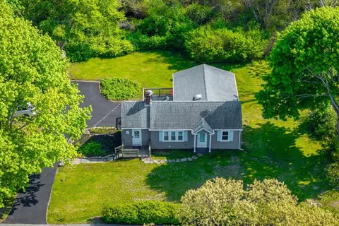 45 Marston Ave, Hyannis, MA 02601