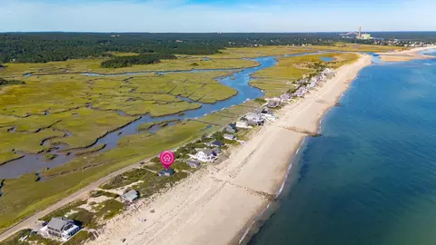 48 Salt Marsh Rd, East Sandwich, MA 02537