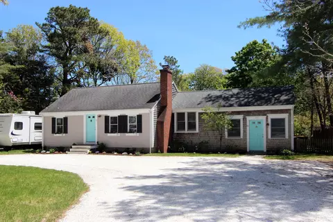 72 Airline Rd, Dennis, MA 02638